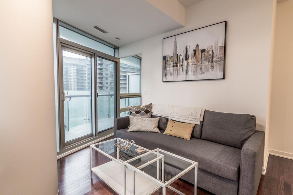 Aoc Suites - Two Bedroom Condo - City/Cn Tower View Toronto Luaran gambar