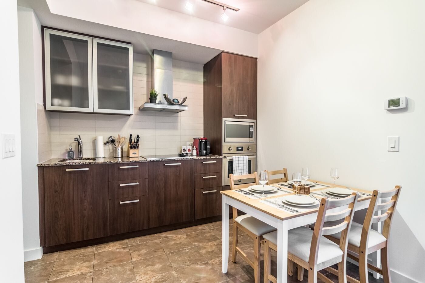 Aoc Suites - Two Bedroom Condo - City/Cn Tower View Toronto Luaran gambar