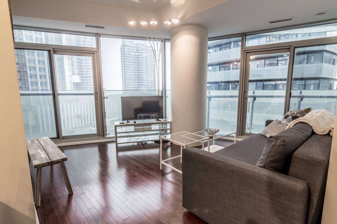 Aoc Suites - Two Bedroom Condo - City/Cn Tower View Toronto Luaran gambar